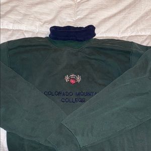 Vintage turtleneck sweatshirt/pullover